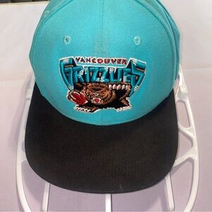 Vancouver Grizzlies Hat Cap Basketball Mitchell & Ness Adjustable Snapback NBA